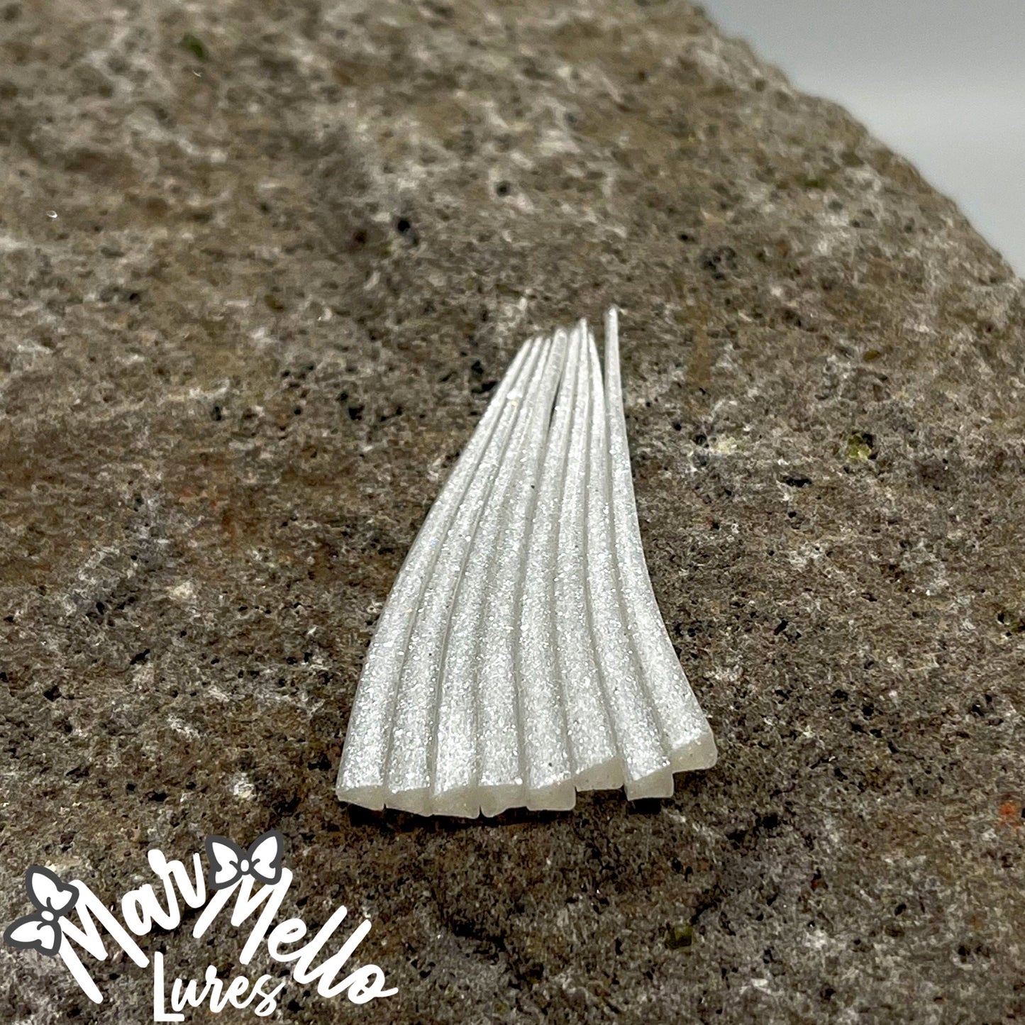 MarMello Lures White Glitter & Glow 1.5