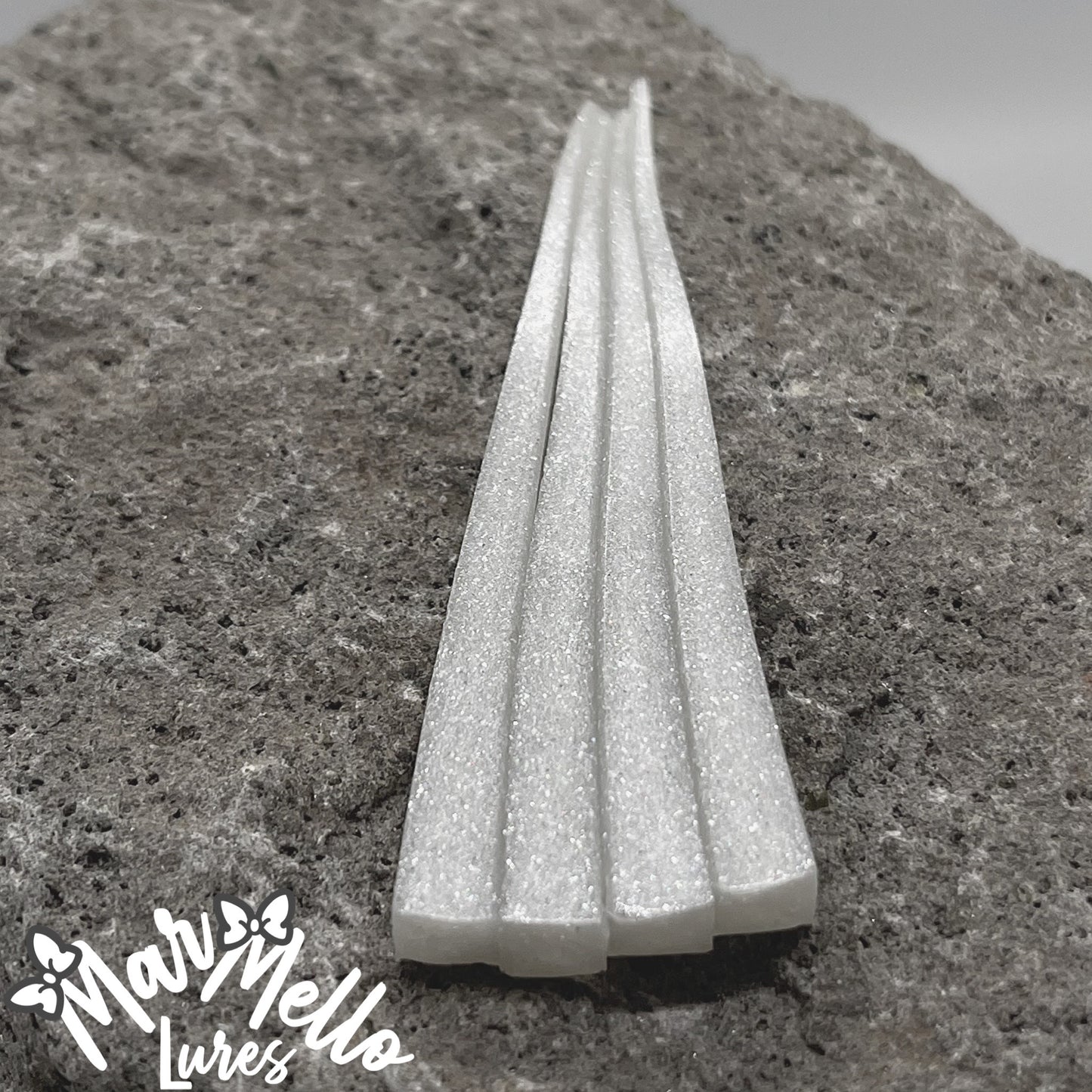 MarMello Lures White Glitter & Glow 3.25